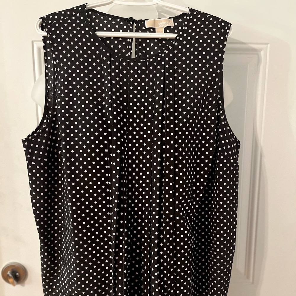 Michael Kors Sleeveless pleated shell